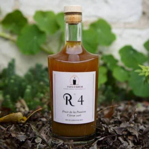 RHUM FRUIT DE LA PASSION CITRON VERT